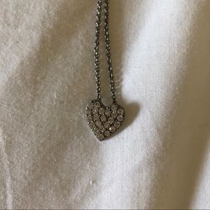 NWOT Heart Necklace